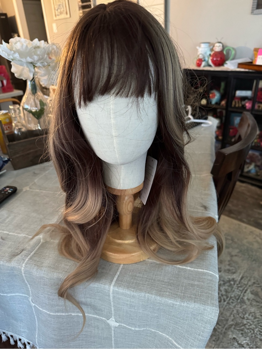 Long Ombre Wavy Wig with Blunt Bangs - Brown to Blonde